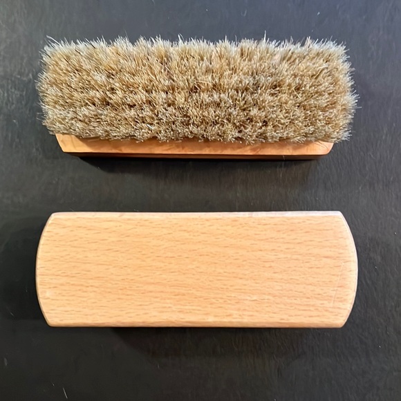 Kikkerland shoe cleaner brush set-5 beechwood handle & natural hair brush-NIB - Picture 6 of 13